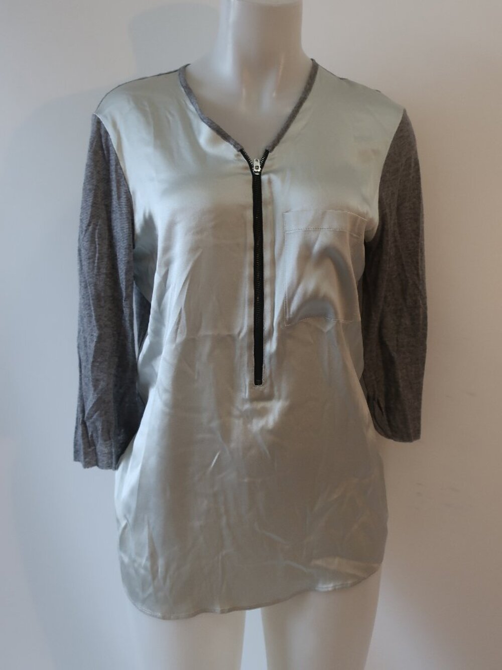 Womens AMS Pure Grey Silver (Item- 111) 1/2 Zip Silk Wool 3/4 Sleeve Tee Top S